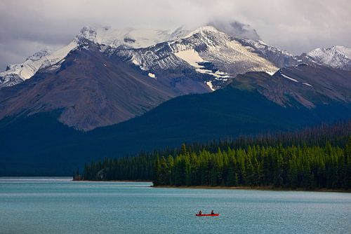 Maligne Lake in Jasper N.P, Alberta, Canada
