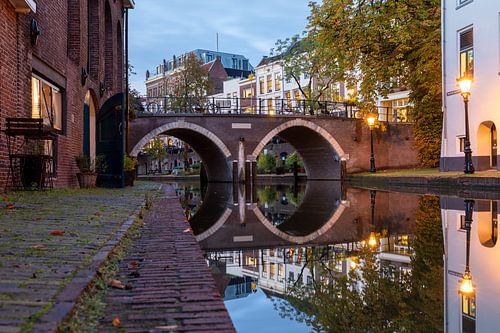 Evening at the Vollersbrug over the Oudegracht in Utrecht