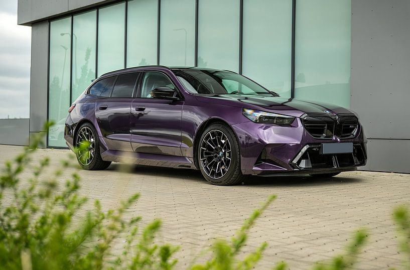 Daytona Violet BMW M5 Touring by Bas Fransen
