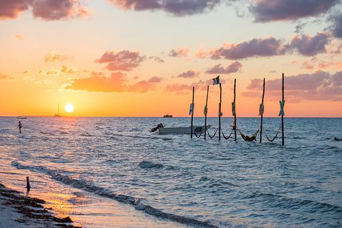 Zonsondergang op het prachtige eiland Isla Holbox in Mexico