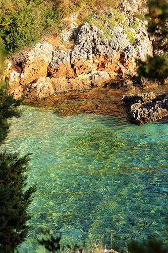 Wasser am Kieselstrand Lagkadaki, Lefkas