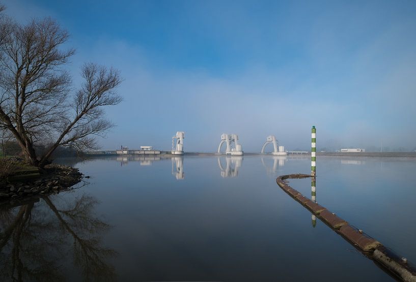 Weir and lock complex Amerongen - Maurik by Moetwil en van Dijk - Fotografie