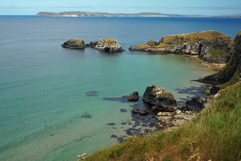 Coast in Northern Ireland by Babetts Bildergalerie