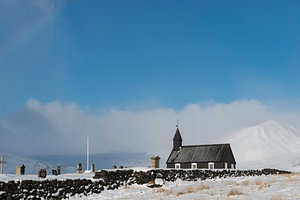 Winterliche Helligkeit in Buðir