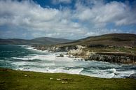 De kliffen van  Achill Island, Ierland van Bo Scheeringa Photography thumbnail