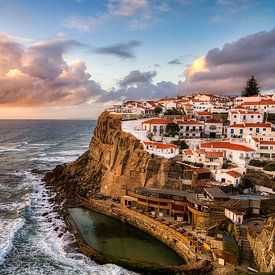 Azenhas do Mar - Portugal van Myrna's Photography