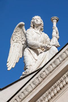 Rome - Sculpture sur l'église "San Rocco all'Augusteo&quot ; sur t.ART