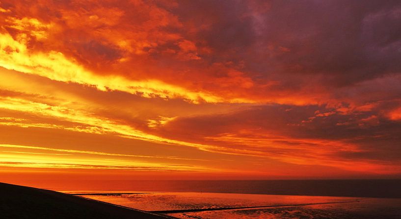 Een gekleurde wolken partij von Brenda van der Zee