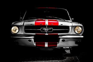Ford Mustang in Silber/Rot von marco de Jonge
