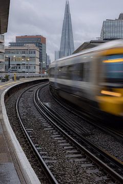 London by Train van AdV Photography