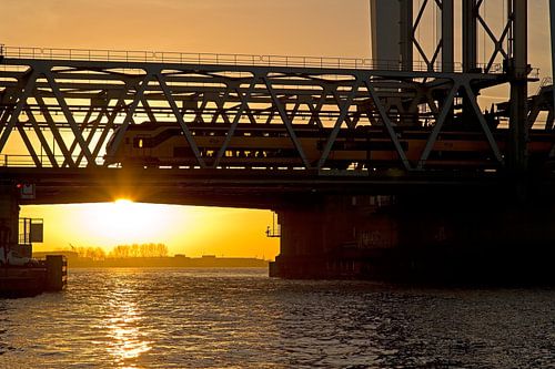 Coucher de soleil Hefbrug Dordrecht