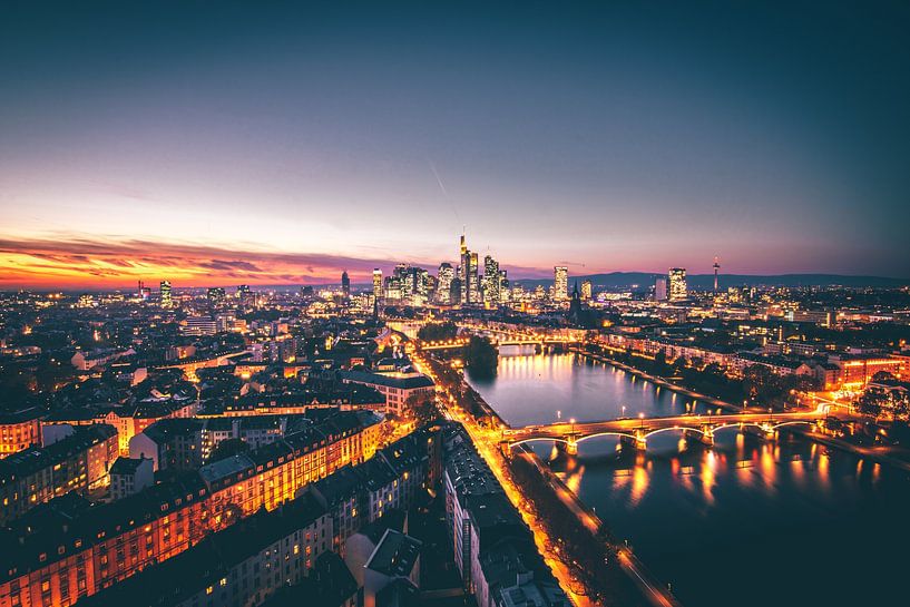 Frankfurt van boven, verlichte straten van Fotos by Jan Wehnert