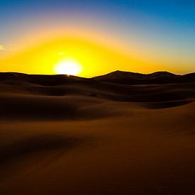 Zonsopkomst in de Sahara sur Natuur aan de muur