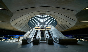 Ingang van het Canary Wharf metrostation