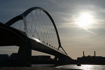 Brücke de Oversteek in Nijmegen von Hans van Kilsdonk Fotografie