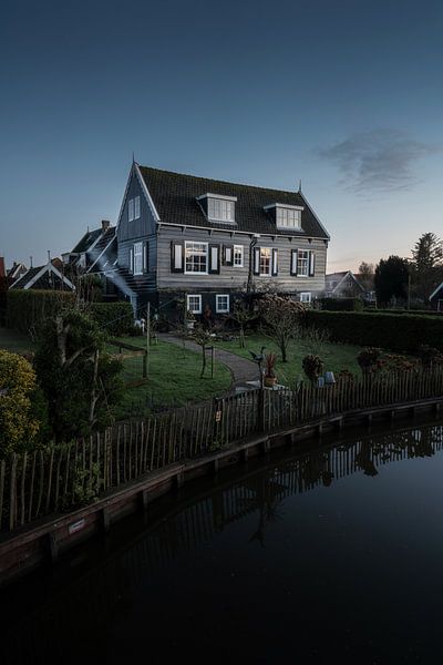 Stadsgezicht Marken van Manuuu