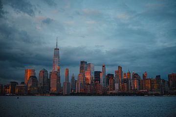 New York skyline from Liberty State Park by Erwin van Kester
