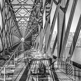 Old steel bridge near Griethausen by Hans Vos Fotografie