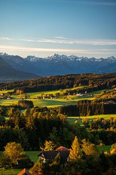 Uitzicht op de Allgäuer Alpen van Leo Schindzielorz