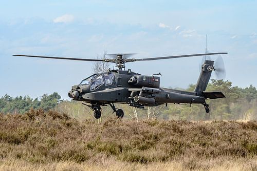 L'hélicoptère d'attaque Boeing AH-64 Apache de KLu.