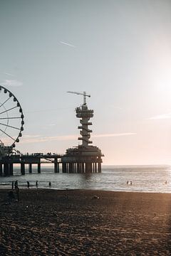 Soirée d'été à Scheveningen sur Endre Lommatzsch