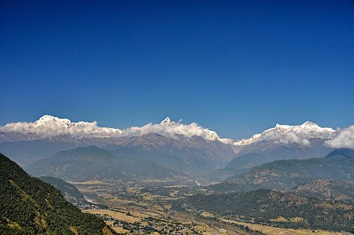 Between Heaven and Mountains: Sarangkot in the Heart of the Himalayas
