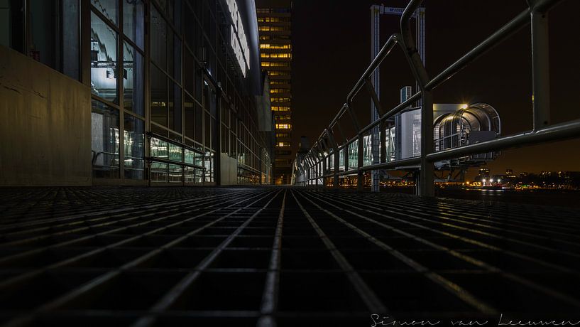 Cruise Terminal Rotterdam aan de Maas van Simon van Leeuwen