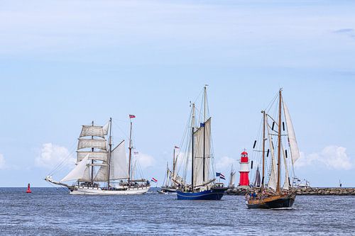 Zeilschepen op de Oostzee tijdens de Hanse Sail in Rostock