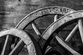 Wagon wheels by Stephan Zaun