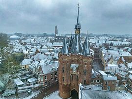 Das alte Stadttor von Zwolle Sassenpoort an einem kalten Wintermorgen von Sjoerd van der Wal Fotografie