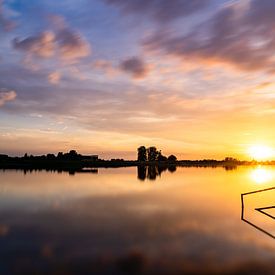 Sunset Vreugderijkerwaard ~Zwolle van Marjon Tigchelaar