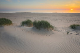 Coucher de soleil sur la plage de Callantsoog sur Eefje John