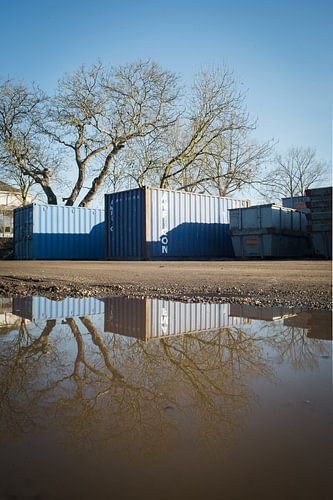 Reflectie op industrieterrein