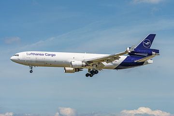 McDonnell Douglas MD-11 van Lufthansa Cargo. van Jaap van den Berg