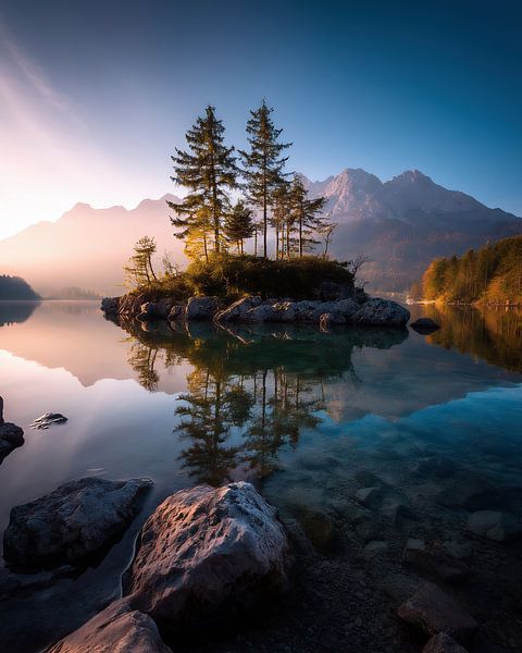 Expanse in warm light by fernlichtsicht