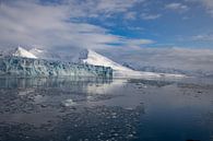 Gletsjer op Spitsbergen van Marieke Funke thumbnail