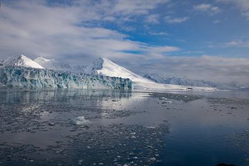 Gletsjer op Spitsbergen van Marieke Funke