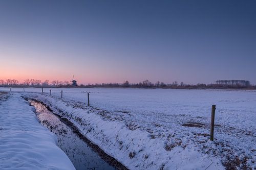 Molen De Steendert voor zonsopkomst