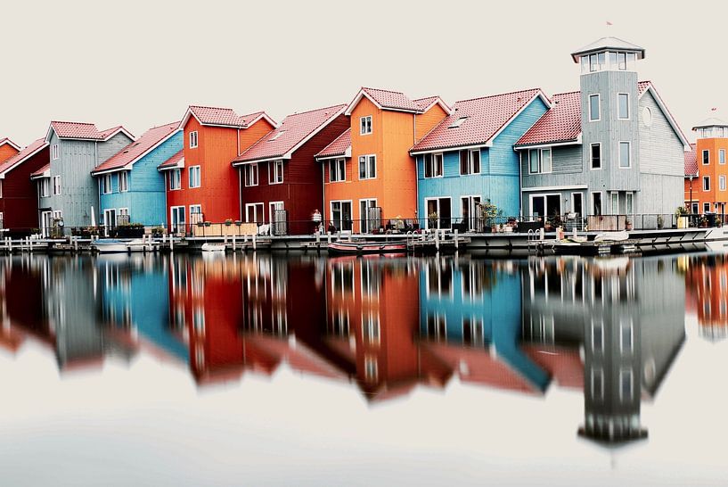 Reidiep Coloured houses in Groningen by Klik! Images