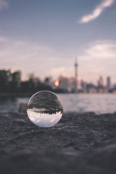 Toronto by Hello Pompoyo