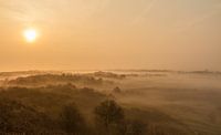 Zonsopkomst in Oranjezon van Marcel Klootwijk thumbnail