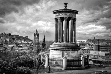 Panorama van Edinburgh vanaf Calton Hill in Zwart-Wit van M@rk - Artistiek Fotograaf