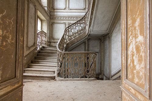 Urbex - Main staircase