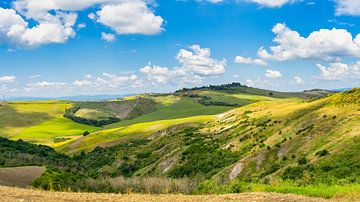 Toscaaans landschap vanuit Italië van eric van der eijk