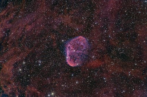 Crescent Nebula in HSO