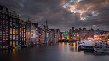 Zonsondergang in Amsterdam van RONALD JANSEN