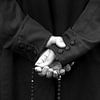 Praying the Rosary by Anouschka Hendriks