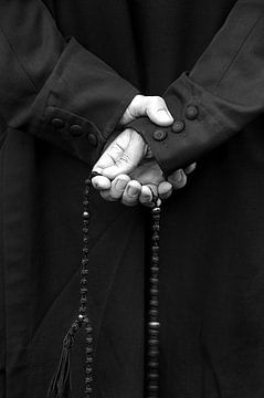 Prier le rosaire sur Anouschka Hendriks