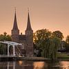 Delft oostpoort zonsondergang van Erik van 't Hof