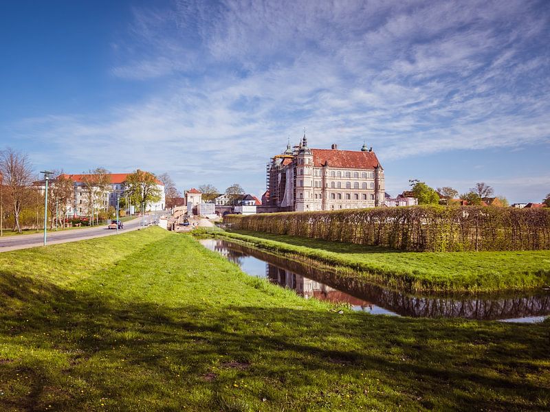 Blick auf der Schloss in Güstrow Mecklenburg-Vorpommern von Animaflora PicsStock
